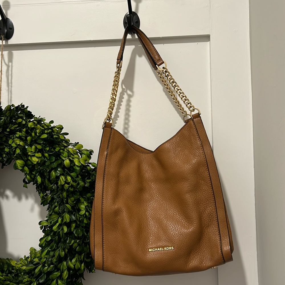 Michael Kors Tan Leather Shoulder Bag with Gold Chain
